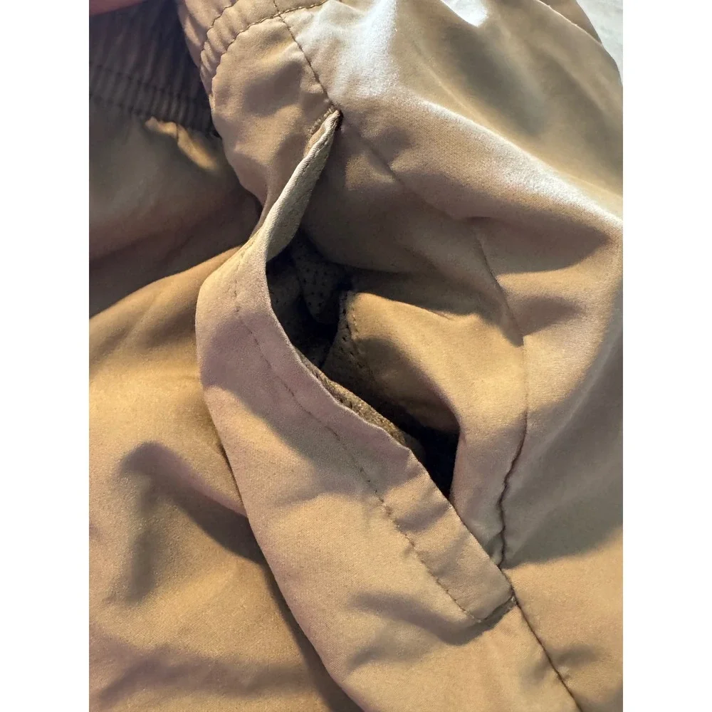Nike Boys Khaki Tan Windbreaker Track Pants Joggers Mesh Lined Size 5 4-5Y